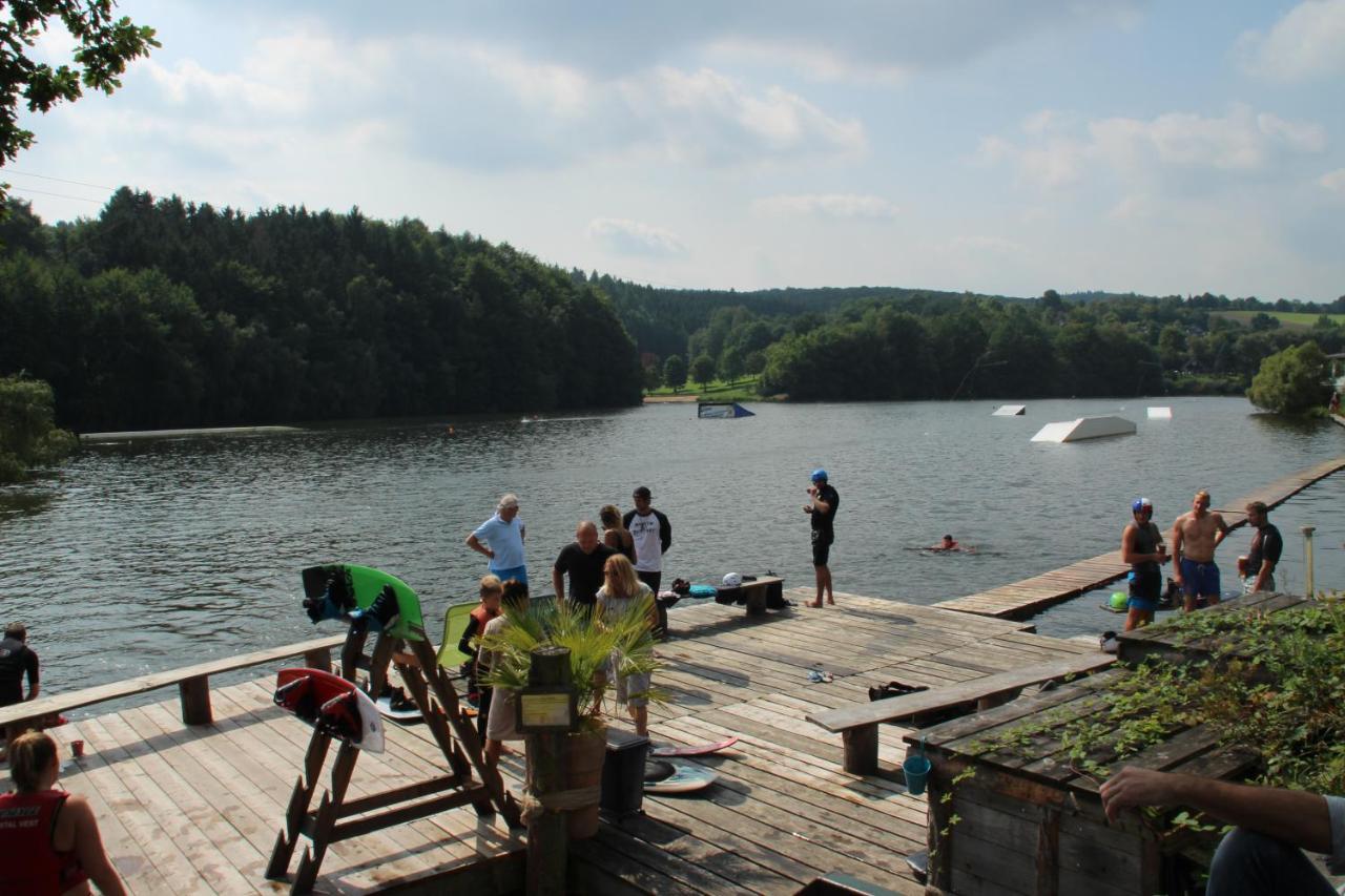 Ferienhaus "Baeren Ecke" Am See Im Bergland 키르하임 외부 사진
